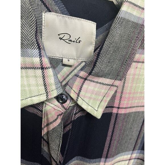 Rails Long Sleeve Button Down Shirt Blue Pink Plaid Size S Patch Pocket Soft - Picture 10 of 11